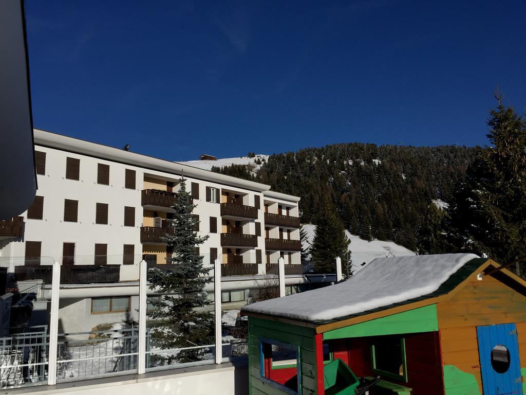 Camera 阿尔卑斯休斯山 外观 照片